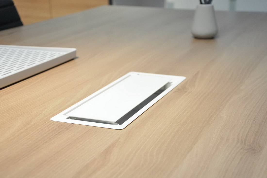 лючок прямоугольный cover light т193188 белый пластик фото