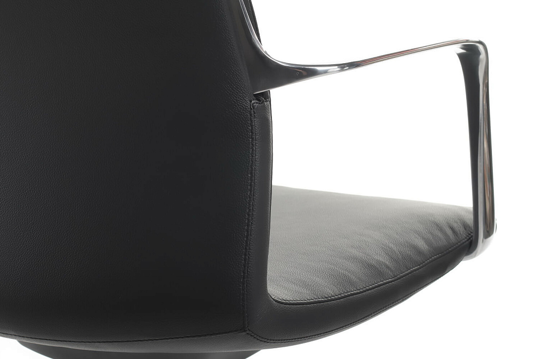 Конференц-кресло RV Design PLAZA-M FK004-B12 Чёрная кожа  стоимость