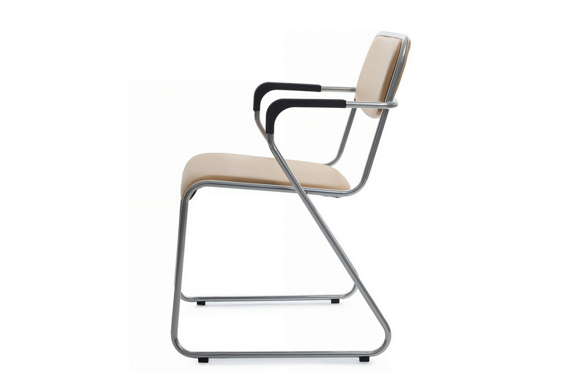 кресло rv chair nix plus omkl-04 бежевая экокожа / хром металл фото