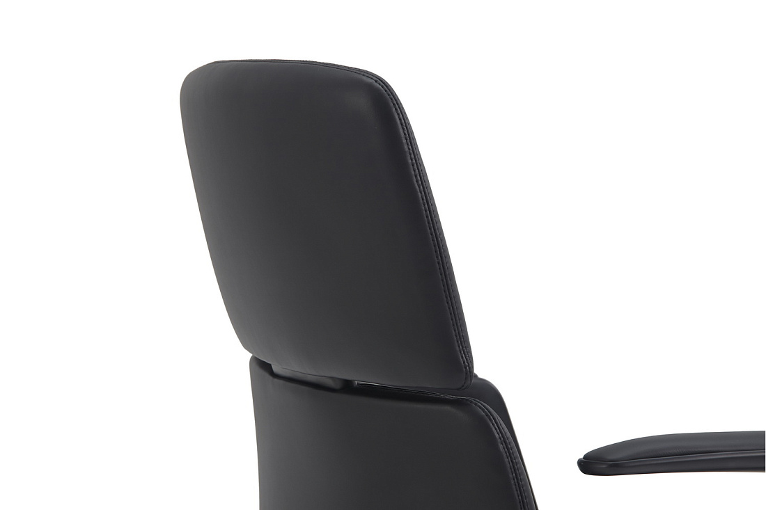 кресло руководителя rv design venetto-m fk013-b12 чёрная кожа фото