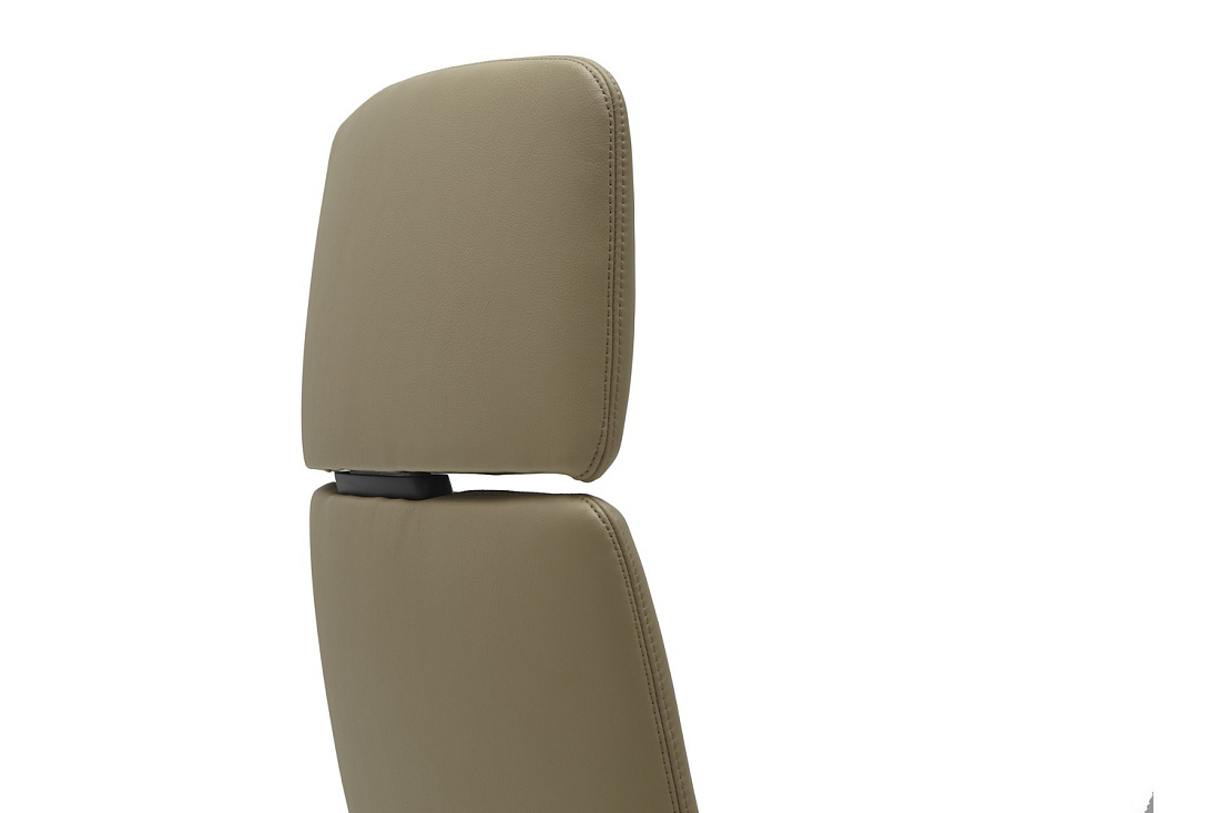 кресло руководителя rv design venetto fk013-a12 светло-бежевая кожа фото