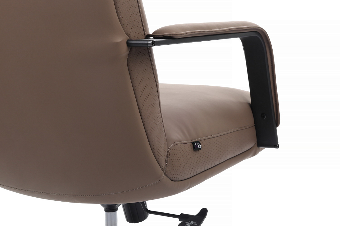 кресло руководителя rv chair otto cm-p001as коричневая экокожа фото
